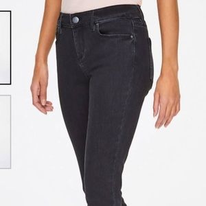 🟢 LOFT Petite Faded Black Skinny Jeans